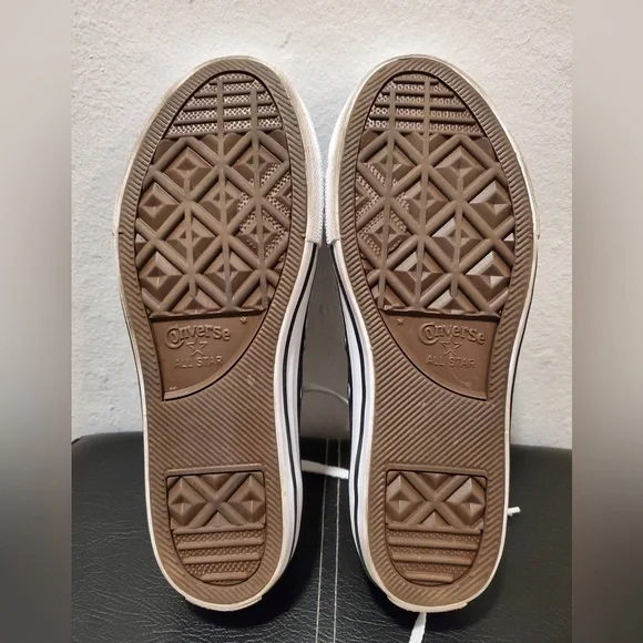 Converse Chuck Taylor® All Star Leather Ox Shoes - Picture 4 of 4